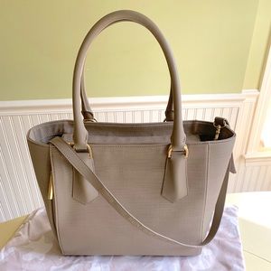 Dagne Dover Signature Midi Tote